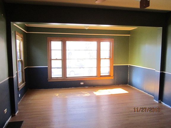 5th image of 3135 N Louis St