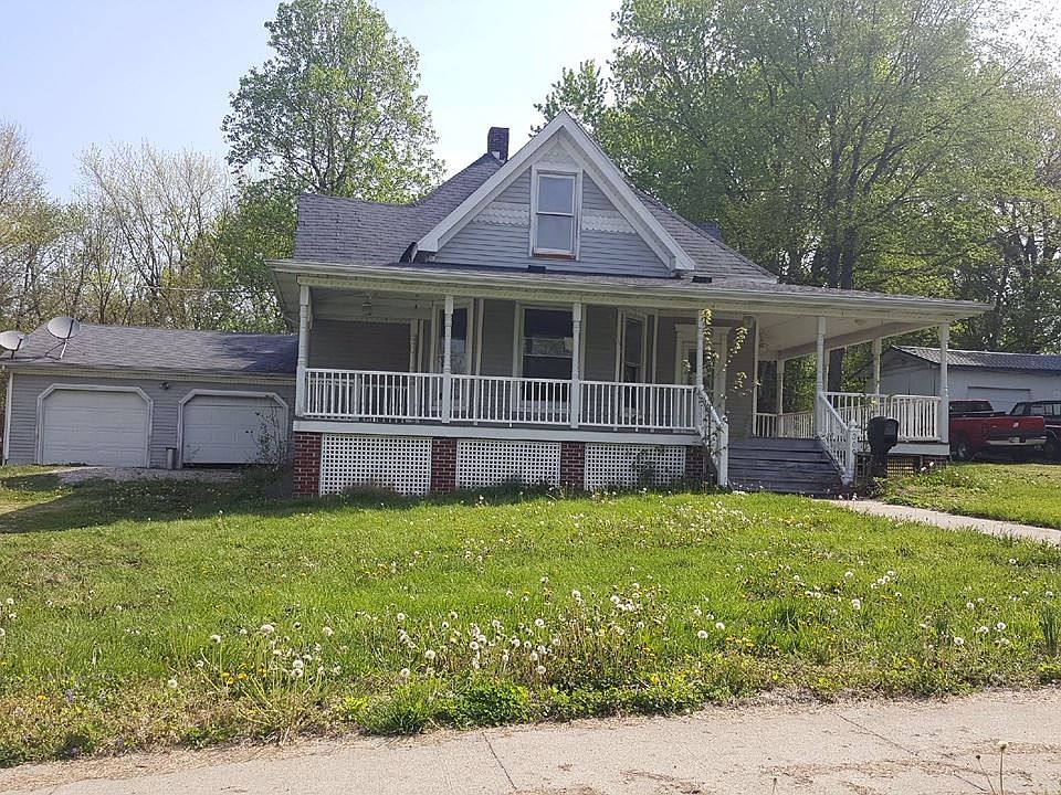 1st image of 309 N 12th St