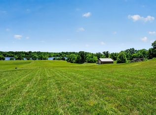 404 Lakeview Rd, Gallatin, TN 37066