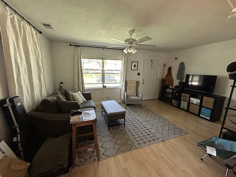 1150 Beeler St — Photo 3