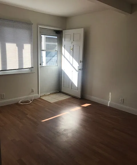185 Duane St #12 — Photo 2