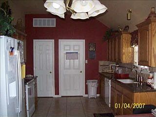 2nd image of 313 Casas Del Norte St