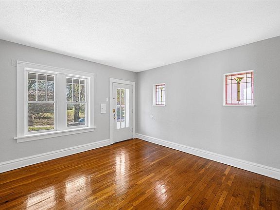 5th image of 4421 Minnesota Ave
