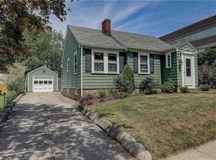 72 4th St, Providence, RI 02906