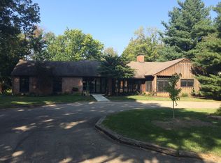 1101 S Maple St, Olney, IL 62450