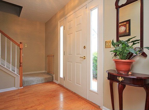 5th image of 117 Primrose Cir