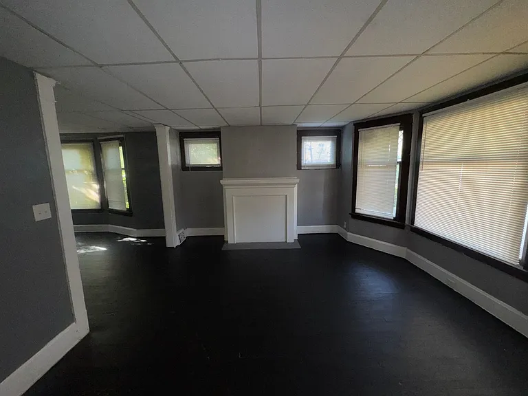 10006 Pierpont Ave — Photo 16