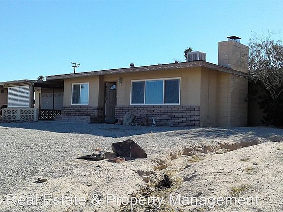 3rd image of 72975 Siesta Dr