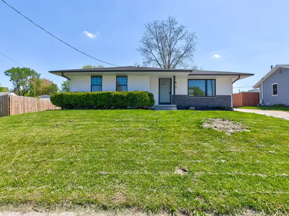 2923 E 40th St, Des Moines, IA 50317