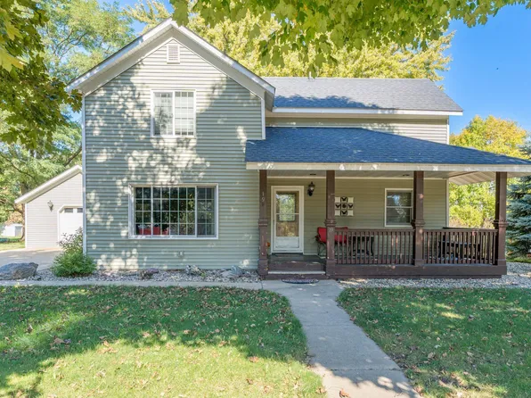 19 8th Ave, Minnesota Lake, MN 56068