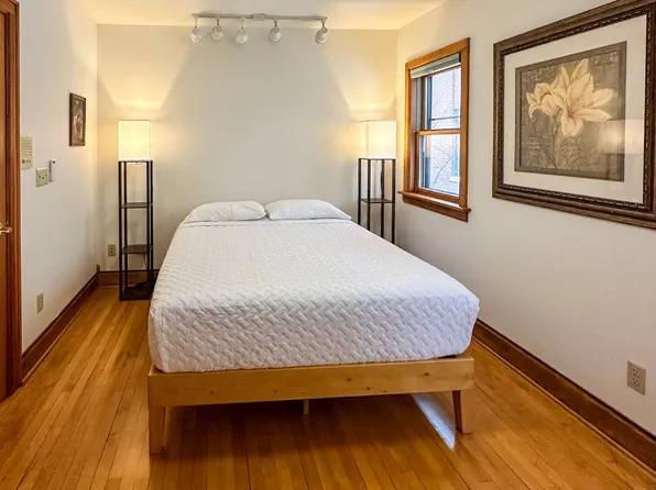 1933 Winnebago St #2, Madison, WI 53704