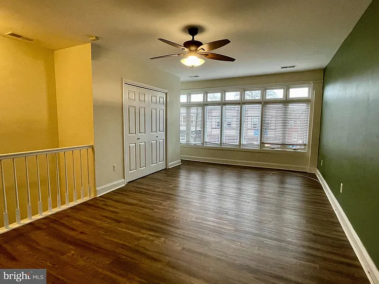 581 Haddon Ave — Photo 4