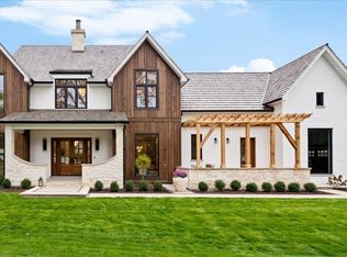 104 S Monroe St, Hinsdale, IL 60521