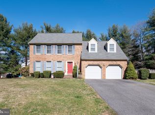 200 Windrush Farm Ln, Severna Park, MD