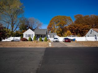 6 Kenny Dr, New Haven, CT 06513