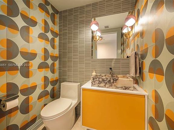 5th image of 5875 Collins Ave APT 503