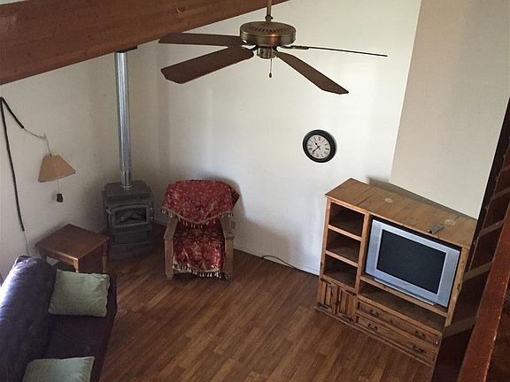 4th image of 914 Montana St APT B