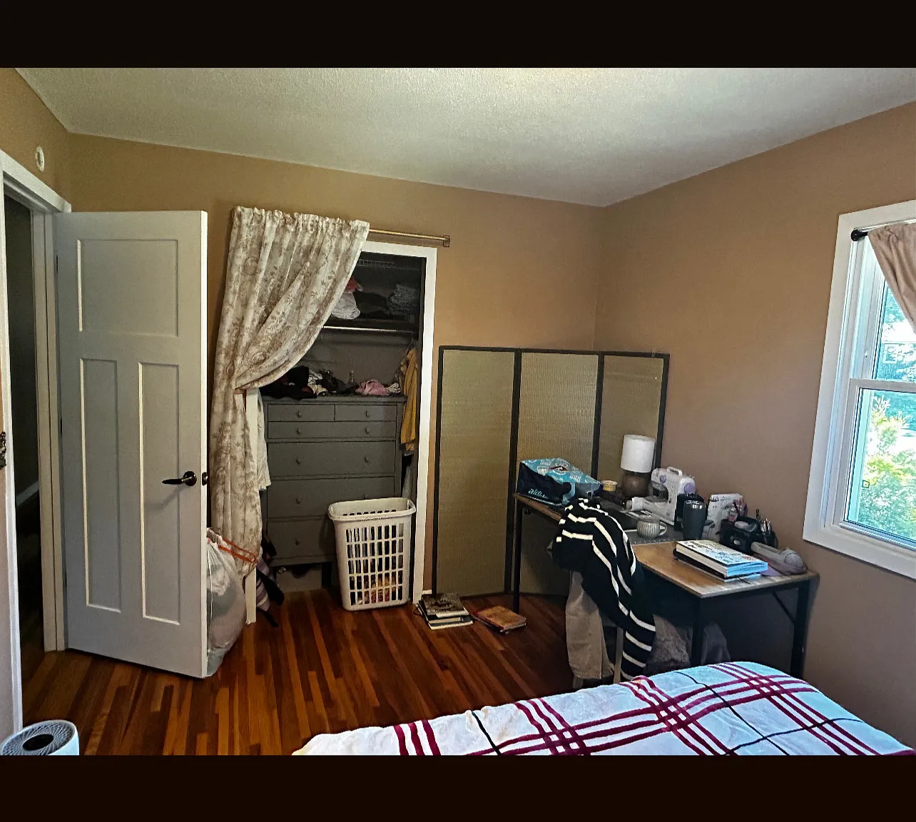 4 bed, 2034 sqft, $1,199 — Photo 1