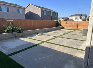 5820 E Pitt Ave, Fresno, CA 93727