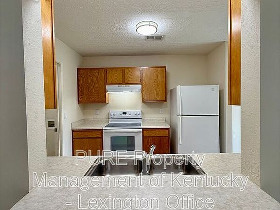 5th image of 2656 Trailwood Ln