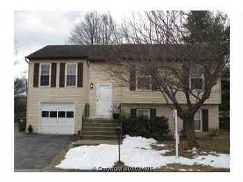 176 Stoneybrook Ct photo 1