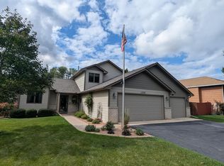 12262 Lily St NW, Coon Rapids, MN 55433