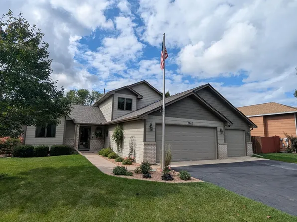 12262 Lily St NW, Coon Rapids, MN 55433