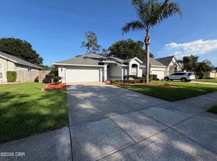 6009 Heron Pond Dr, Port Orange, FL 32128
