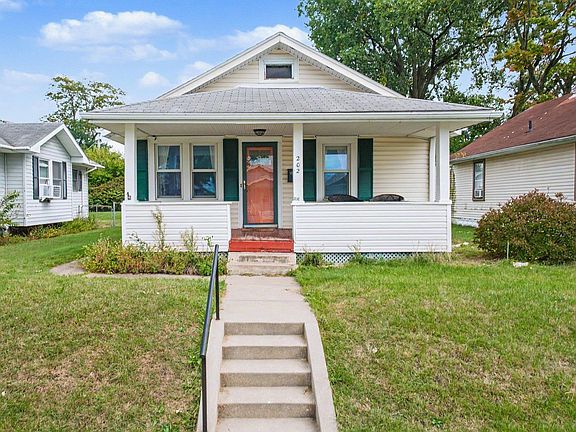2nd image of 202 Strathmoor Ave