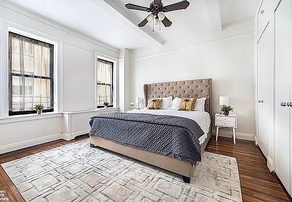 3rd image of 17 W 71st St APT 7D