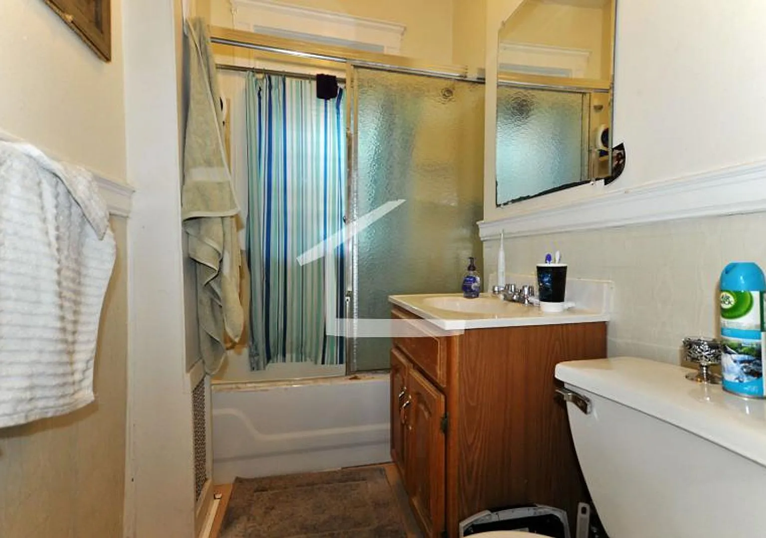 1 bed in Allston — Photo 1