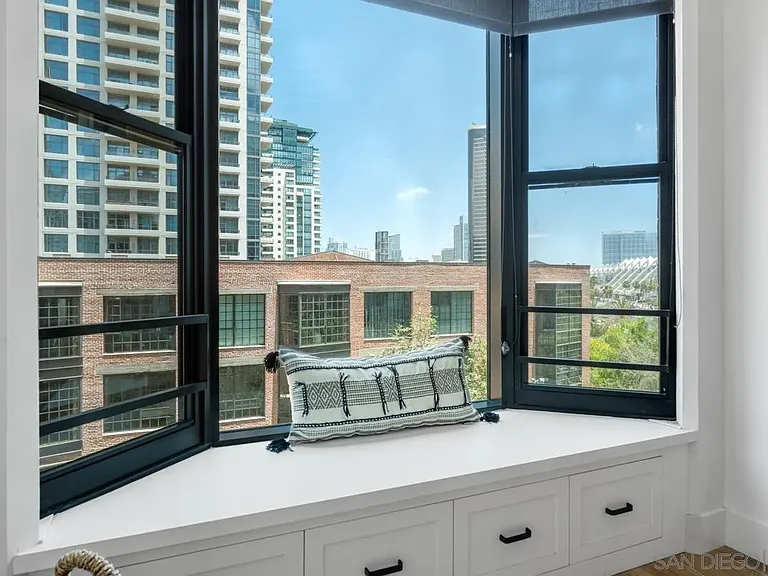 500 W Harbor Dr W #616 — Photo 15