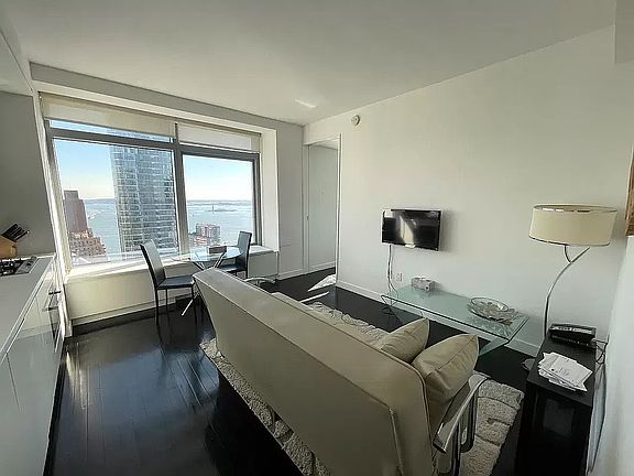 5th image of 123 Washington St APT 49H