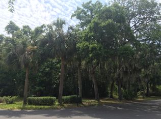 235 Osprey Point Dr, Osprey, FL 34229