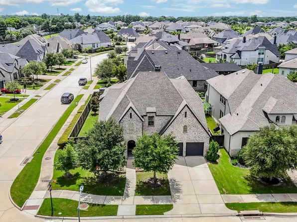 2703 Ripe Amber Cup Ct, Richmond, TX 77406