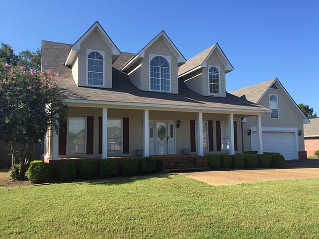 2nd image of 519 Patricia Dr