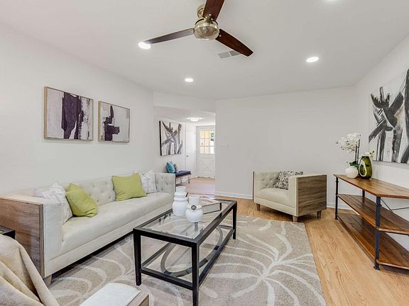 5th image of 36284 Birkshire Pl