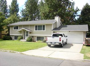 521 E Shenandoah Dr, Spokane, WA 99208