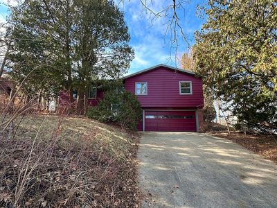 1320 Highwood Dr NW, Cedar Rapids, IA, 52405