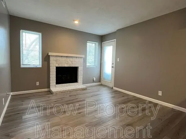 1500 S Folsom St #8, Lincoln, NE 68522