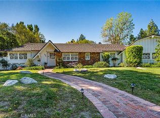 9827 Sylvia Ave, Northridge, CA