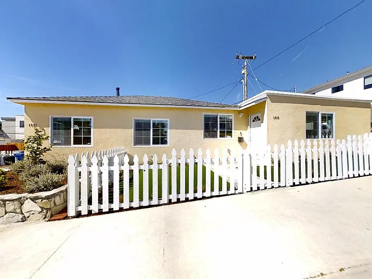 Brand New 2-Bedroom / 2-Bath on the Avenues in Redondo Beach! — Photo 12