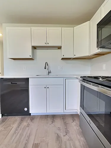 76 Spring St #103 Photo 1