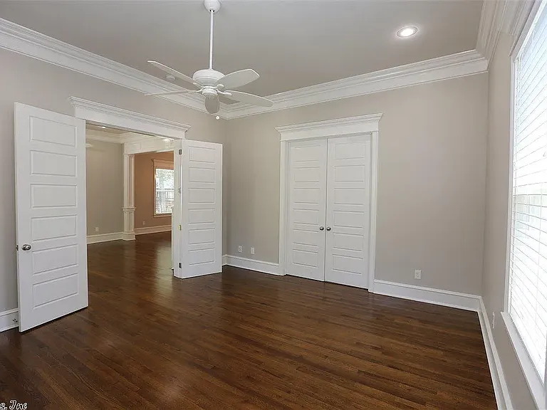 415 N Spruce St — Photo 16