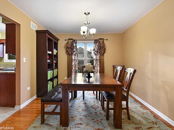 5th image of 1276 Woburn Dr