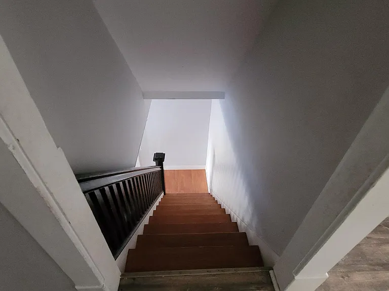 262 Indiana Ave — Photo 15