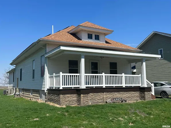 409 N Albers St, Golden, IL 62339
