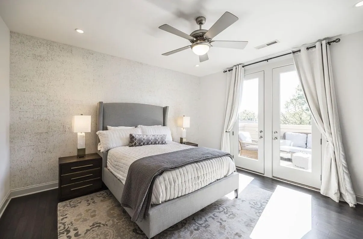 2 bed, 1934 sqft, $3,500 — Photo 4