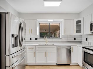6215 Willow Run Rd, Peachtree Corners, GA 30092