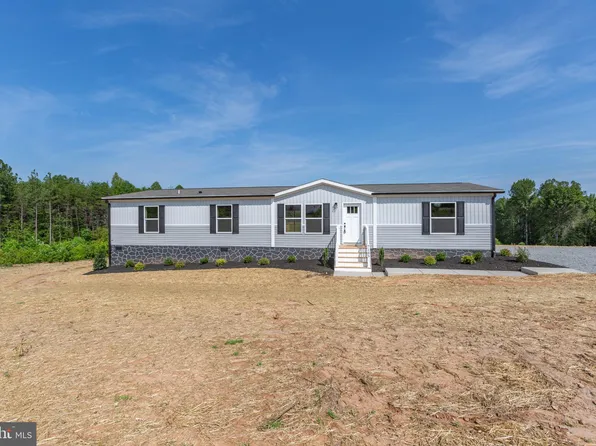 7185 Shannon Hill Rd, Louisa, VA 23093
